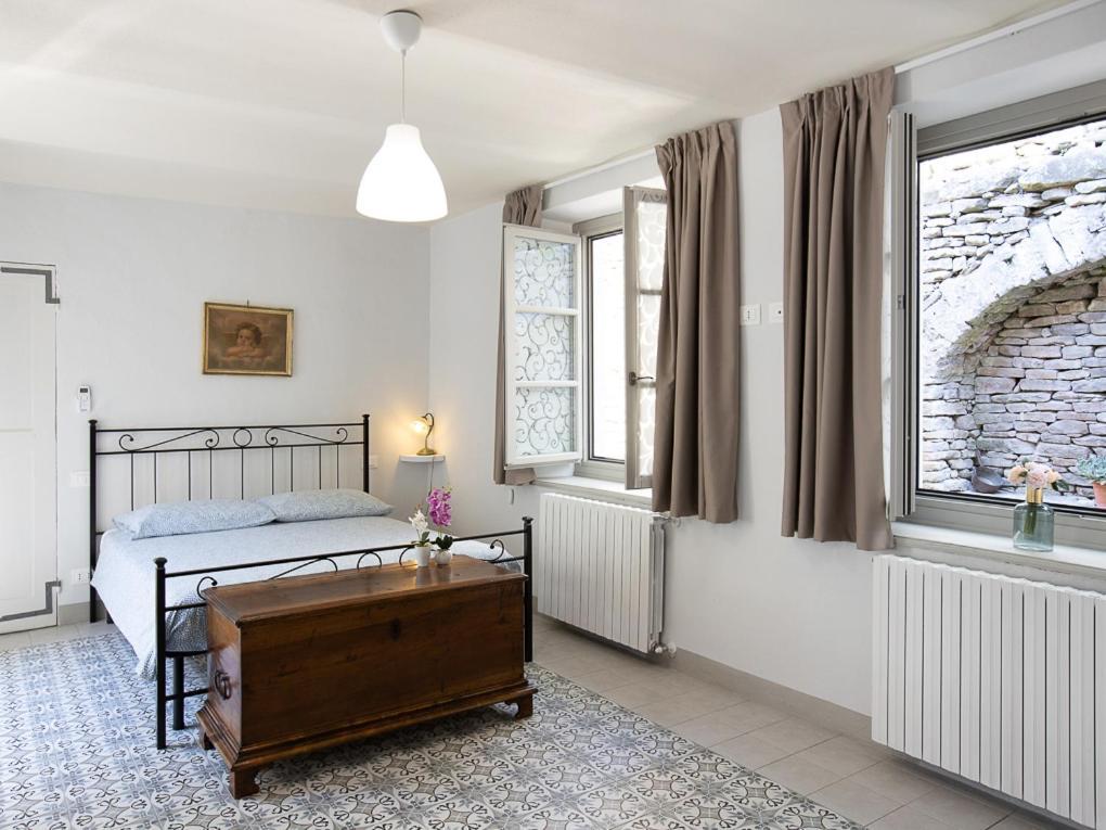 Casa Cecilia Santo Stefano Belbo